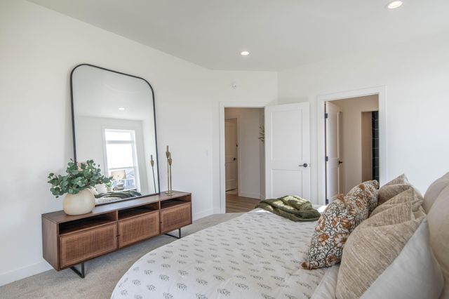 6532 Sun Valley Boulevard, Horace, ND 58047