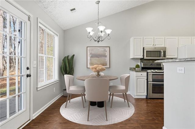 7005 Woodfield Way, Woodstock, GA 30188