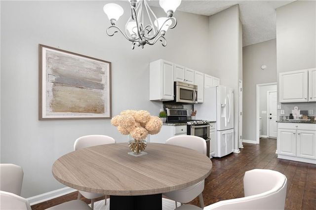 7005 Woodfield Way, Woodstock, GA 30188