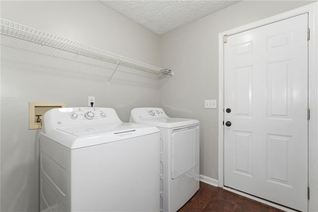 7005 Woodfield Way, Woodstock, GA 30188