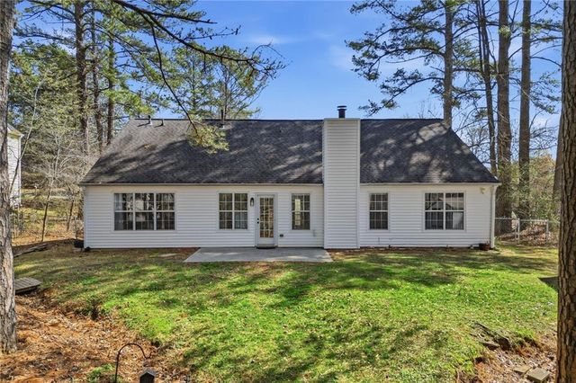 7005 Woodfield Way, Woodstock, GA 30188