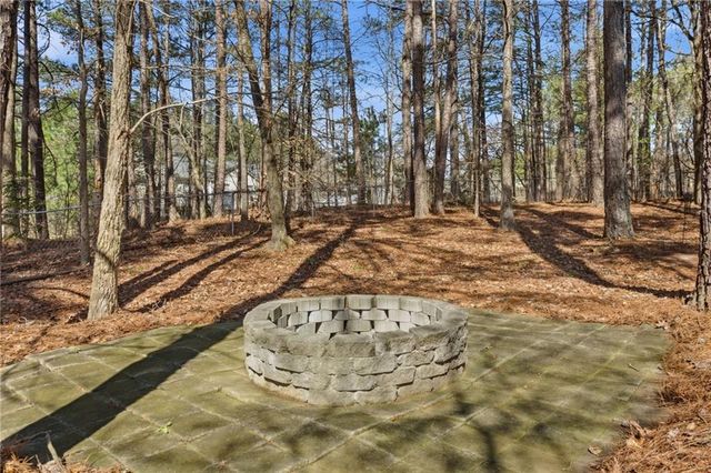 7005 Woodfield Way, Woodstock, GA 30188