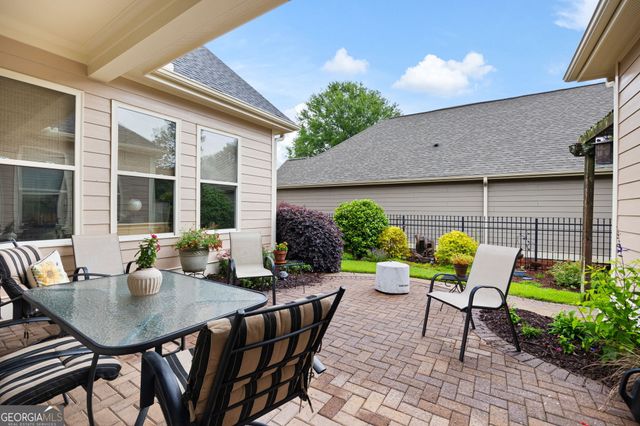 267 Somerset Circle, Woodstock, GA 30189