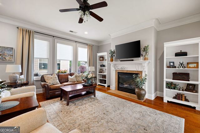 267 Somerset Circle, Woodstock, GA 30189