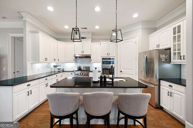 267 Somerset Circle, Woodstock, GA 30189