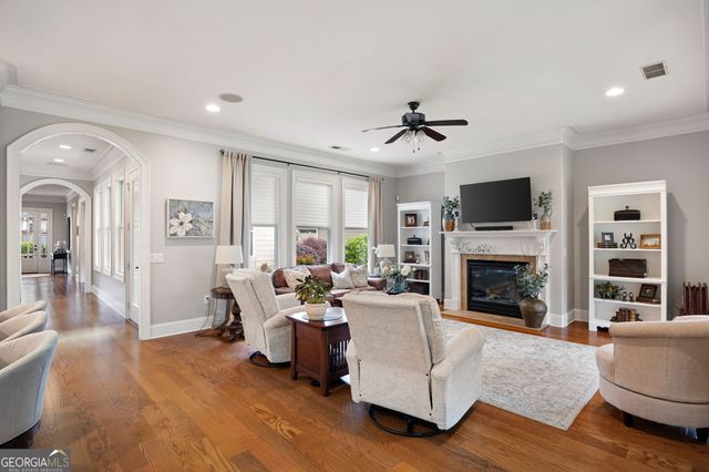 267 Somerset Circle, Woodstock, GA 30189