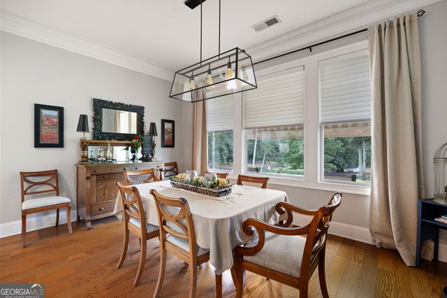 267 Somerset Circle, Woodstock, GA 30189
