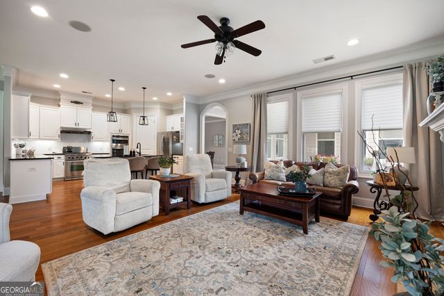 267 Somerset Circle, Woodstock, GA 30189