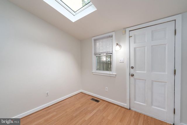 666 MELVIN DR, Baltimore, MD 21230