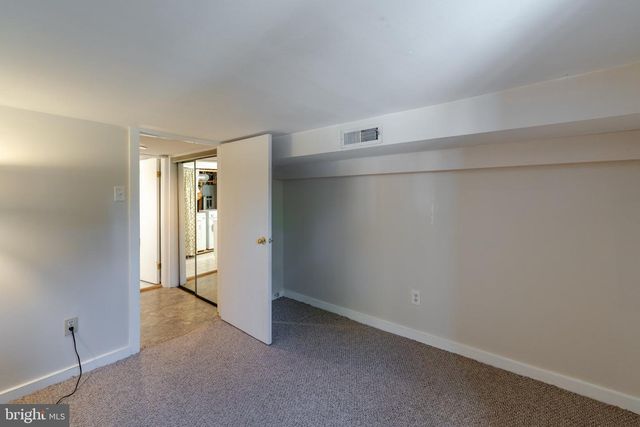 666 MELVIN DR, Baltimore, MD 21230
