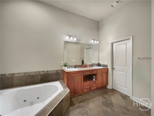 118 Ruth Drive 130, Athens, GA 30601