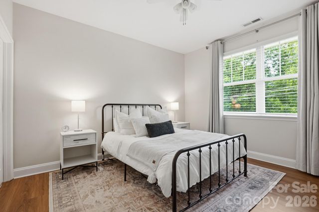 1308 Kenilworth Avenue 430, Charlotte, NC 28203