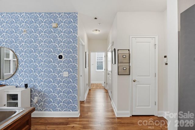 1308 Kenilworth Avenue 430, Charlotte, NC 28203