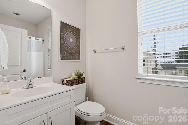 1308 Kenilworth Avenue 430, Charlotte, NC 28203