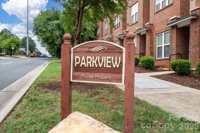 1308 Kenilworth Avenue 430, Charlotte, NC 28203