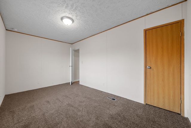 603 Kerri Ln, Oak Grove, KY 42262