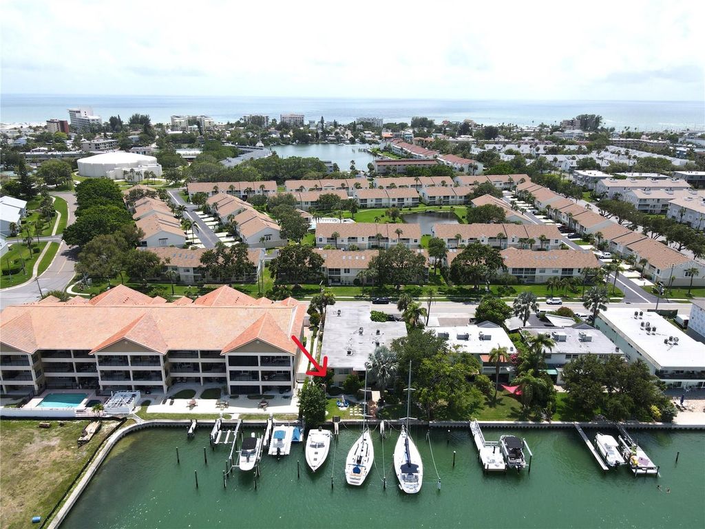 12175 3RD STREET E 2, Treasure Island, FL 33706