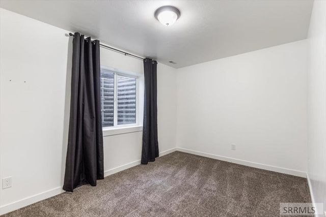 5776 Cedarwood Lane, Ammon, ID 83406