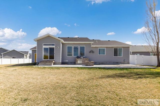 5776 Cedarwood Lane, Ammon, ID 83406