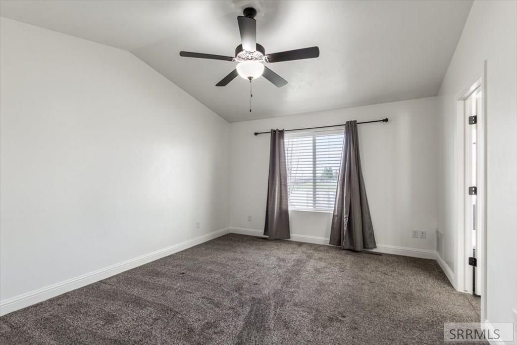 Image 12 of property listing at 5776 Cedarwood Lane, Ammon, ID 83406