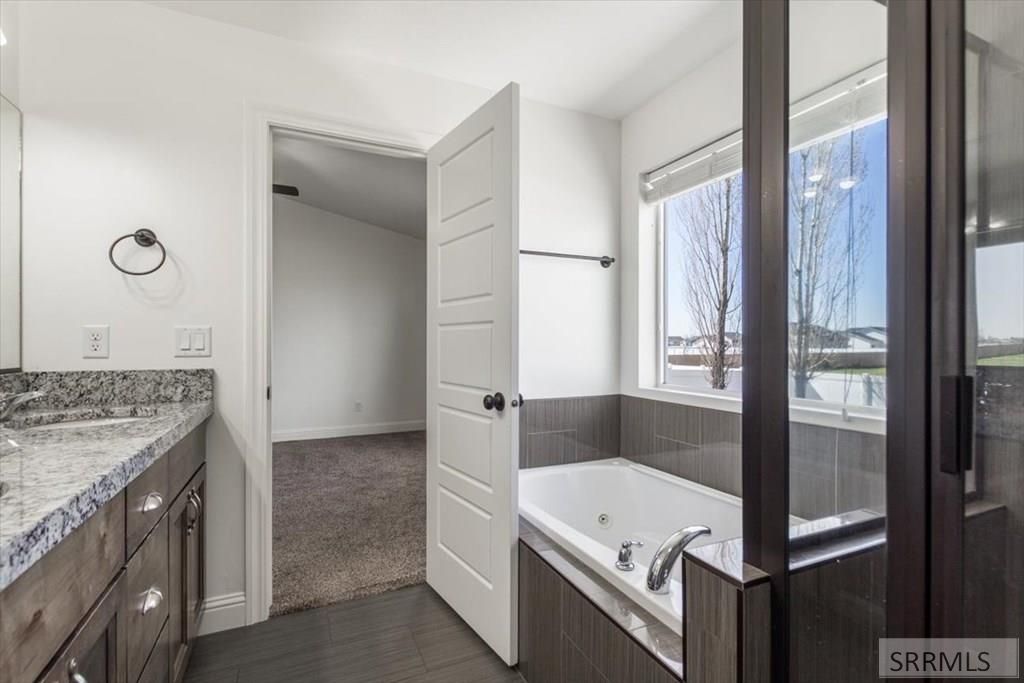 Image 15 of property listing at 5776 Cedarwood Lane, Ammon, ID 83406