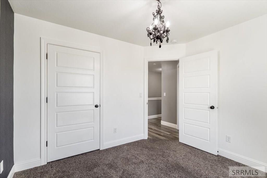 Image 17 of property listing at 5776 Cedarwood Lane, Ammon, ID 83406