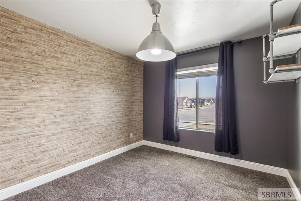 Image 19 of property listing at 5776 Cedarwood Lane, Ammon, ID 83406