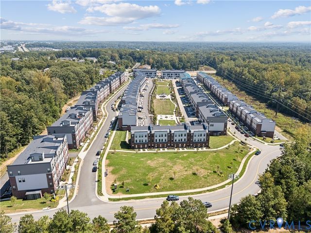 241 Brattice Dr, Midlothian, VA 23114