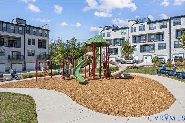 241 Brattice Dr, Midlothian, VA 23114