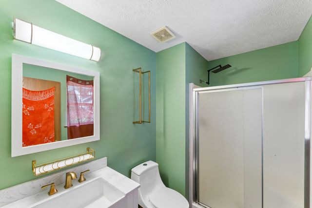 611 S Countryside Avenue, Republic, MO 65738