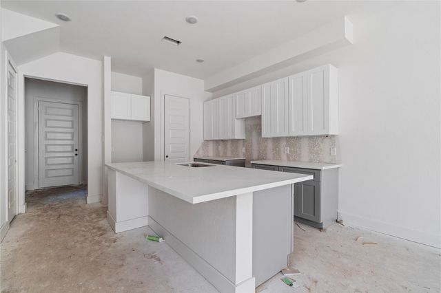 1502 Hussion Street, Houston, TX 77003