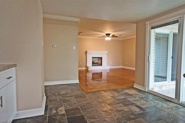 1922 Westlake Way, Houston, TX 77084