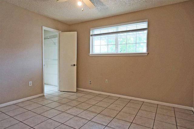 1922 Westlake Way, Houston, TX 77084