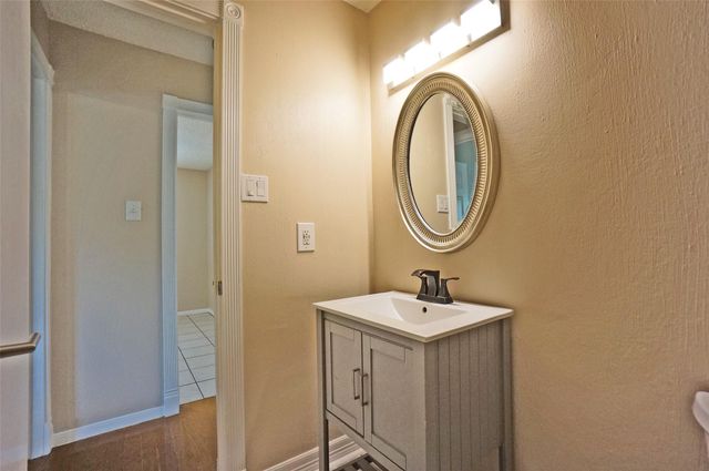 1922 Westlake Way, Houston, TX 77084