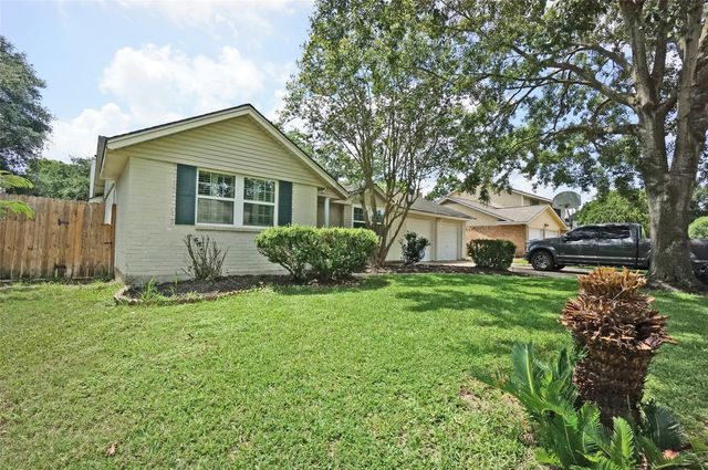 1922 Westlake Way, Houston, TX 77084