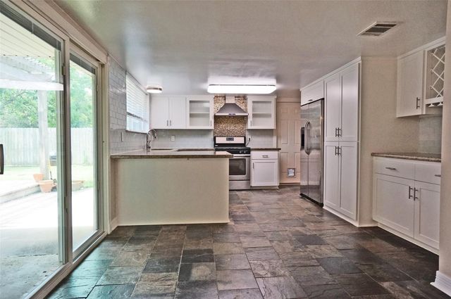 1922 Westlake Way, Houston, TX 77084