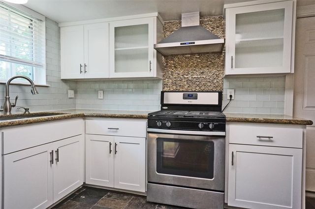 1922 Westlake Way, Houston, TX 77084