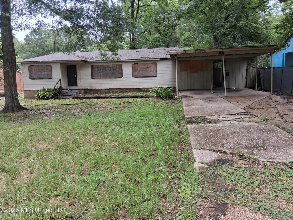 632 Cooper Road, Jackson, MS 39212