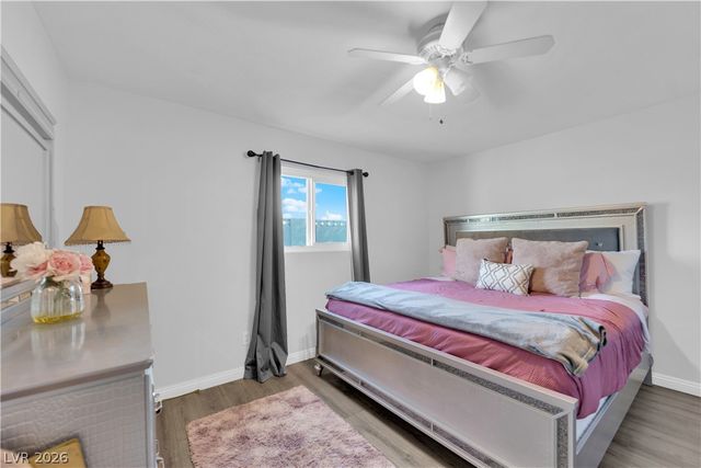 942 Westminster Avenue, Las Vegas, NV 89119