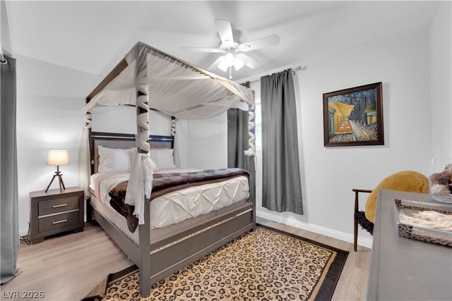 942 Westminster Avenue, Las Vegas, NV 89119