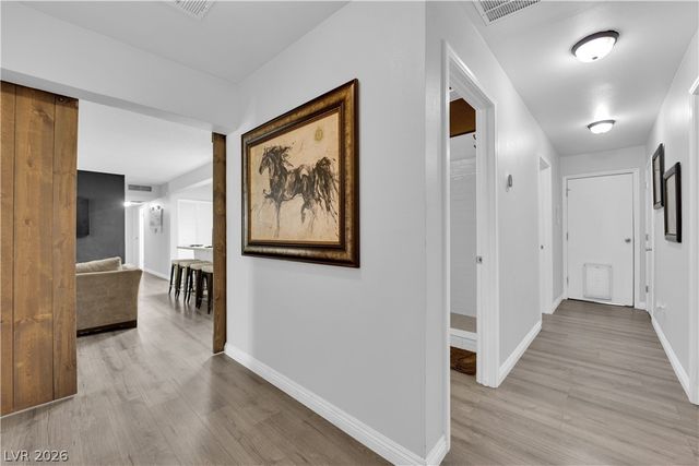 942 Westminster Avenue, Las Vegas, NV 89119