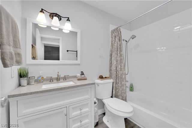 942 Westminster Avenue, Las Vegas, NV 89119