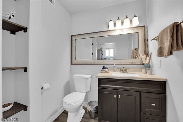 942 Westminster Avenue, Las Vegas, NV 89119