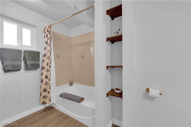 942 Westminster Avenue, Las Vegas, NV 89119