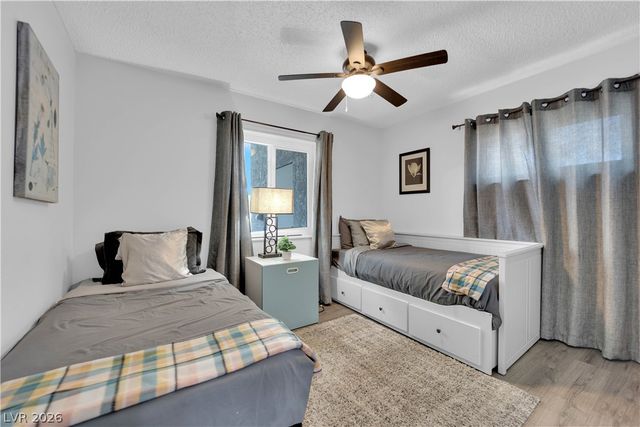 942 Westminster Avenue, Las Vegas, NV 89119