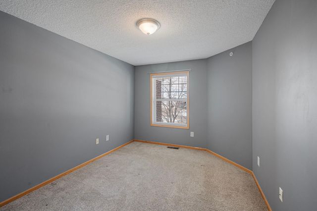 8026 Golden Valley Road, Golden Valley, MN 55427