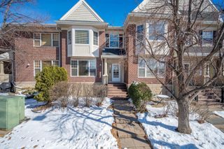 8026 Golden Valley Road, Golden Valley, MN 55427