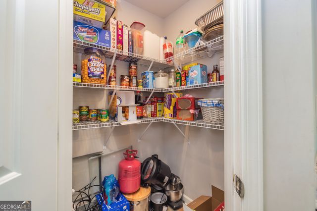 111 Tudor Way, West Point, GA 31833