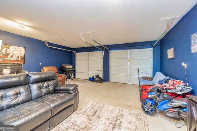 111 Tudor Way, West Point, GA 31833