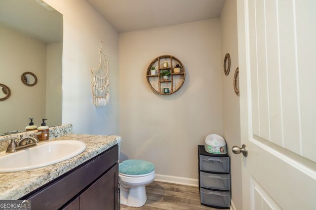 111 Tudor Way, West Point, GA 31833